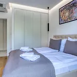 Ziza-1 By Interhome Appartement